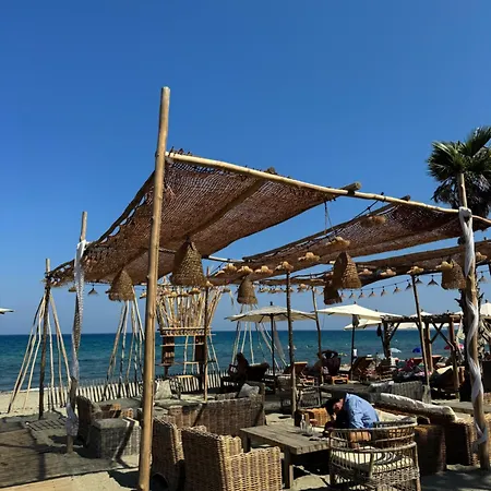 Semesterbostad Mini Piscine Et