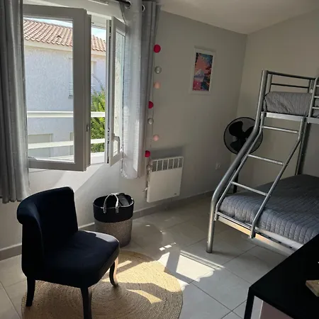 Semesterbostad Mini Piscine Et